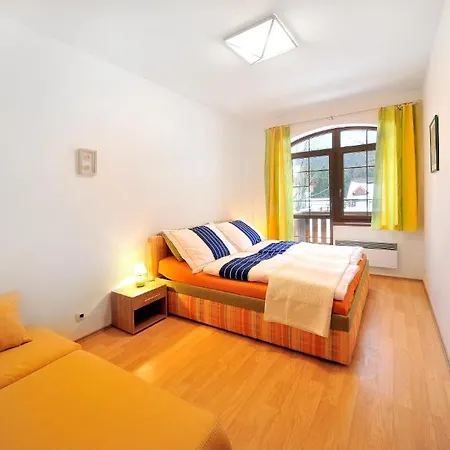Aparthotel Aplend Kamzik 3*
