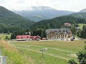 Aplend Kamzik Aparthotel
